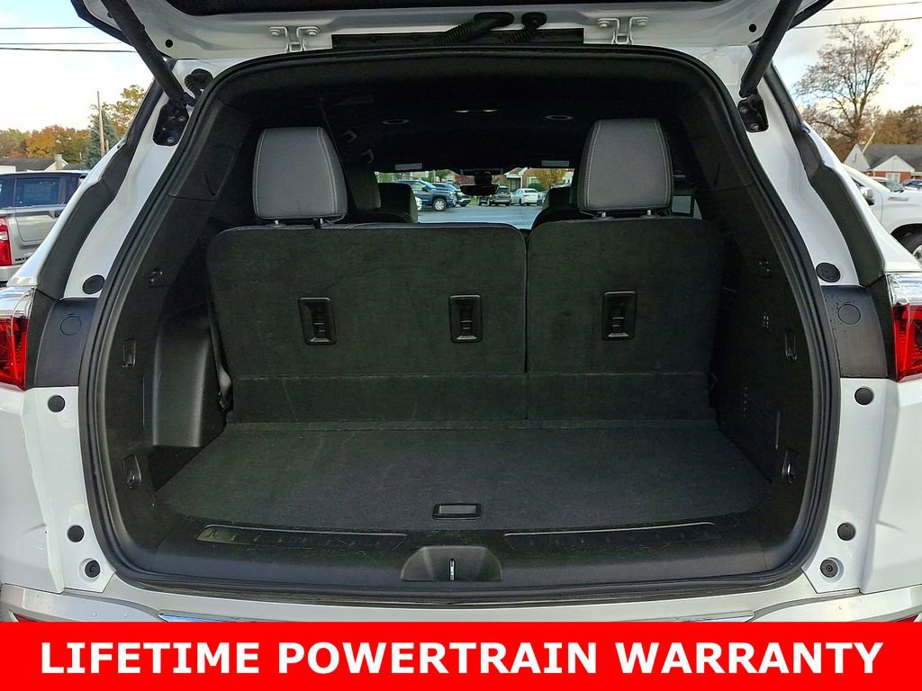 Used 2024 Buick Enclave Premium image 29