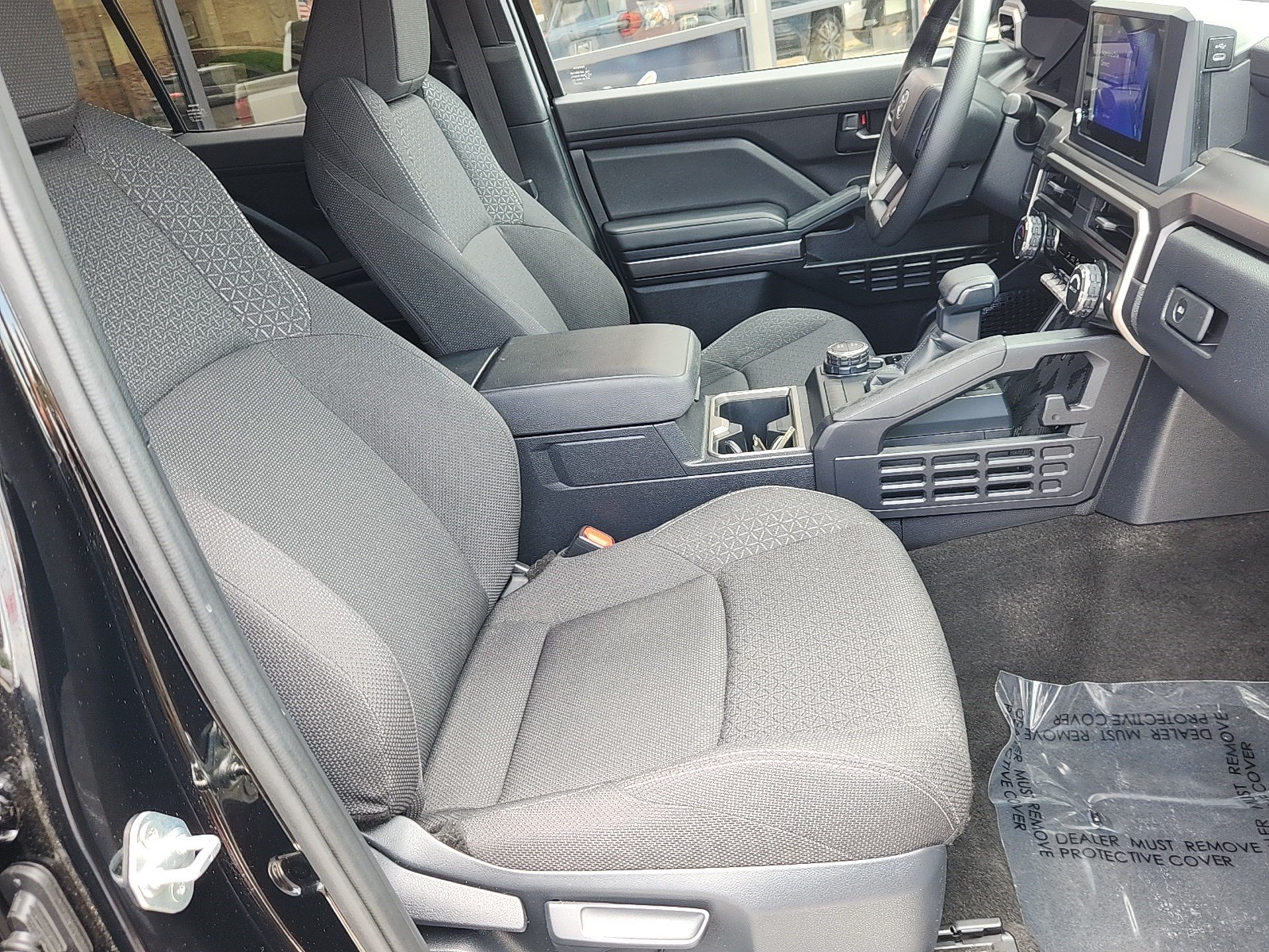 Certified 2025 Toyota 4Runner SR5 AWD/4WD image 30