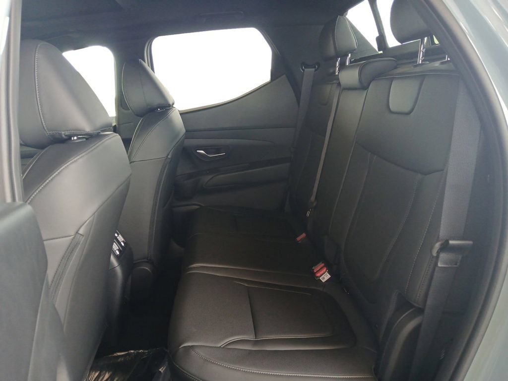 New 2026 Hyundai Santa Cruz SEL FWD image 13