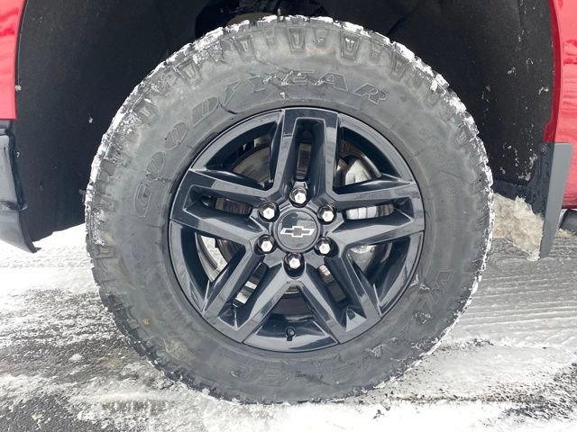 Used 2020 Chevrolet Silverado 1500 Custom Trail Boss w/ Custom Convenience Package image 21