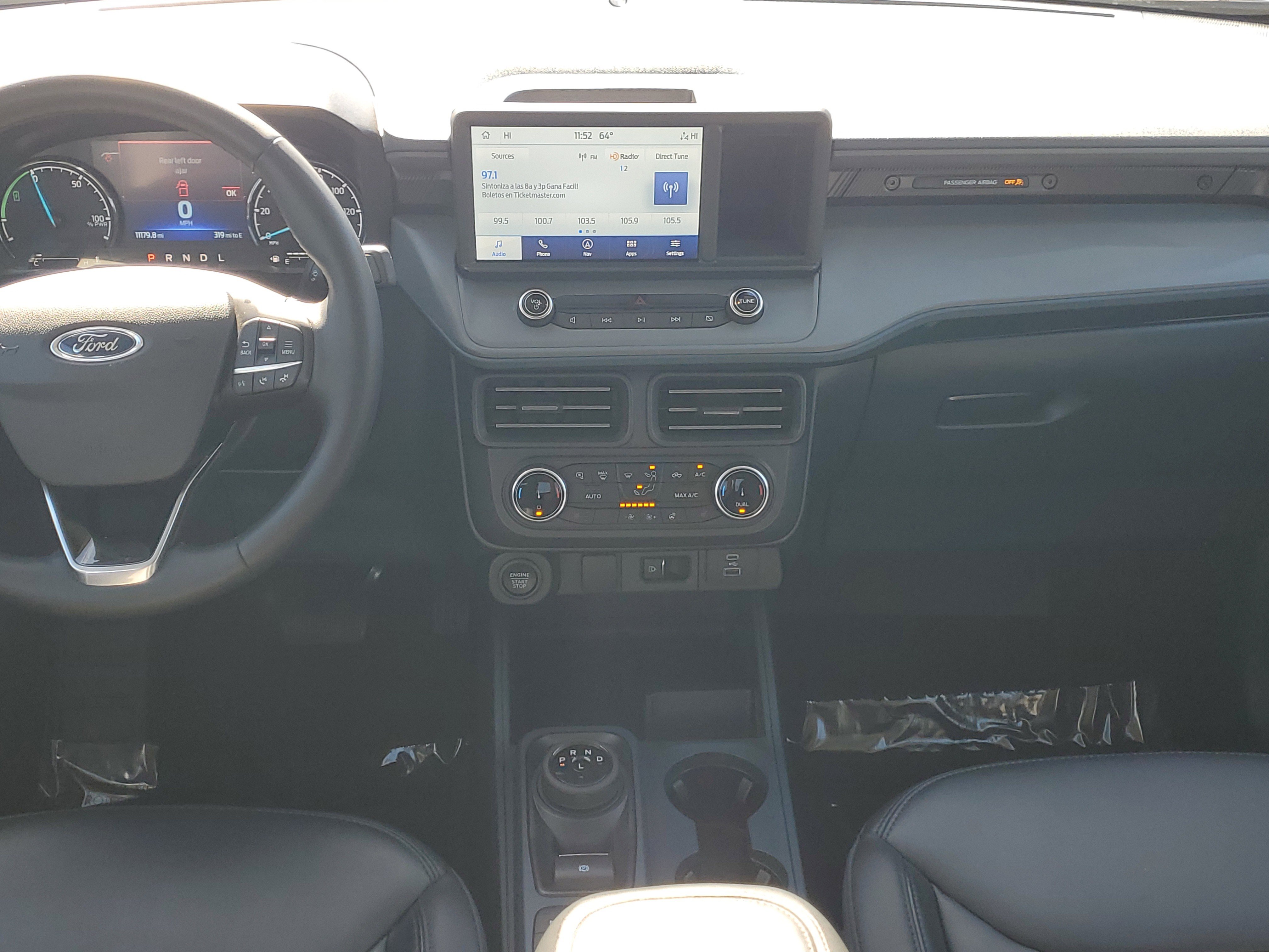 Certified 2024 Ford Maverick Lariat w/ Black Appearance Package image 14