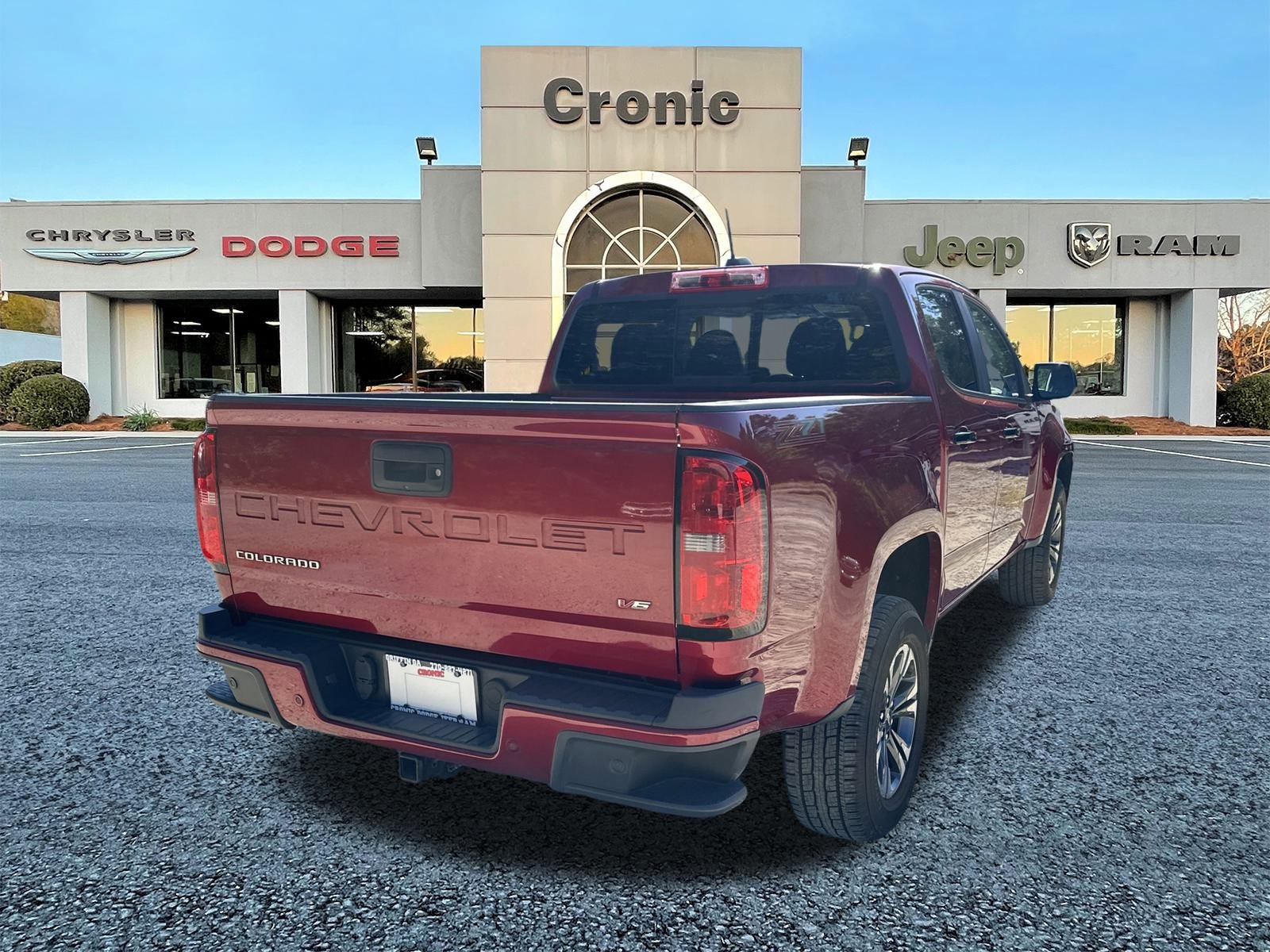 Used 2021 Chevrolet Colorado Z71 image 3