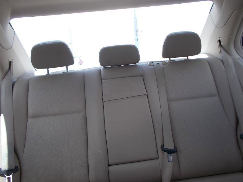 Used 2011 Mercedes-Benz C 300 Sedan image 21