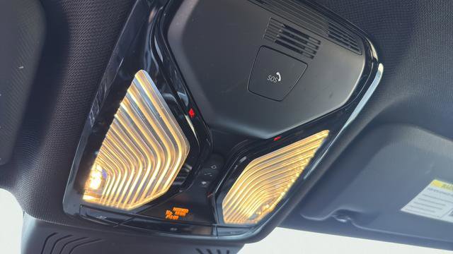 Used 2022 BMW X4 xDrive30i image 21