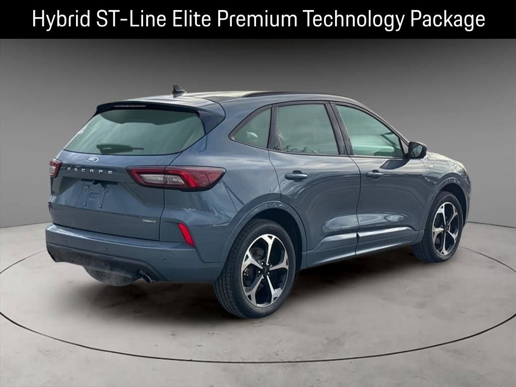 Used 2025 Ford Escape ST-Line Elite w/ Premium Technology Package image 10