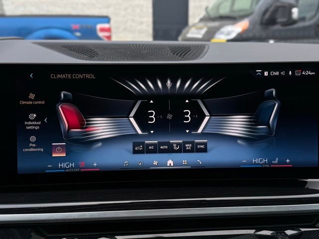 Used 2026 BMW X7 xDrive40i w/ M Sport Package image 42