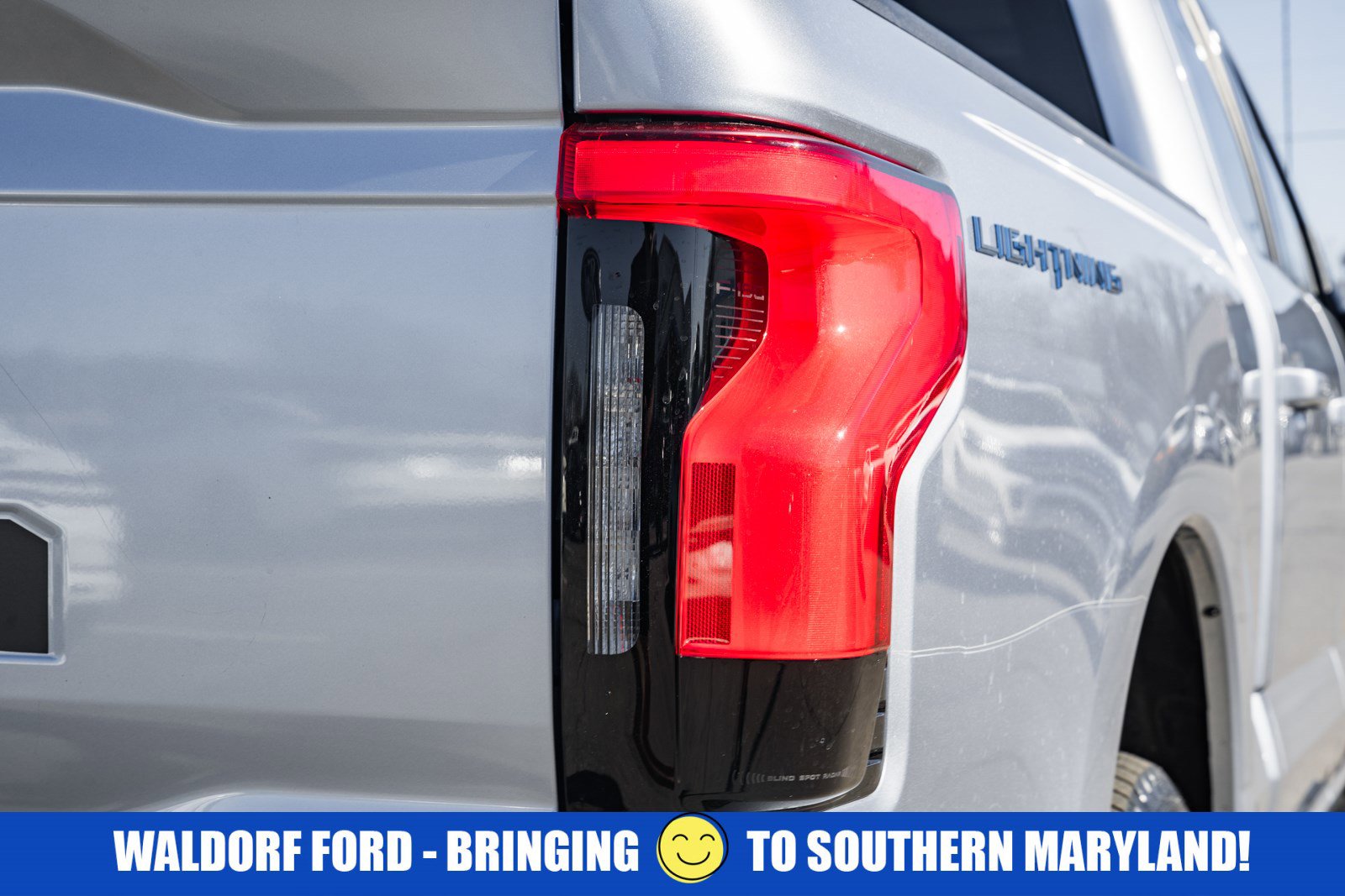 Used 2022 Ford F150 Lightning XLT w/ Equipment Group 312A High image 6