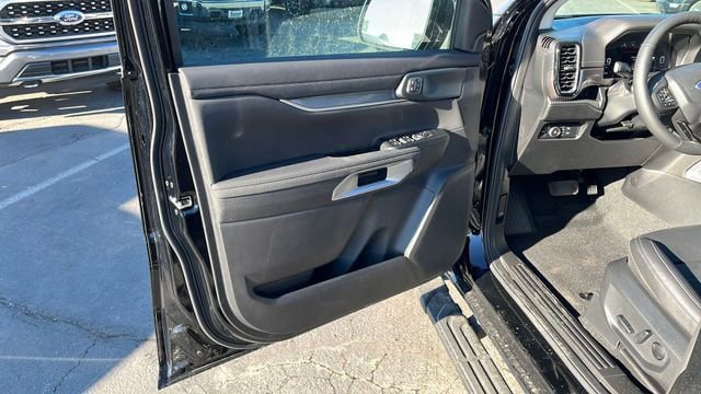 Used 2024 Ford Ranger Lariat w/ FX4 Off-Road Package AWD/4WD image 17