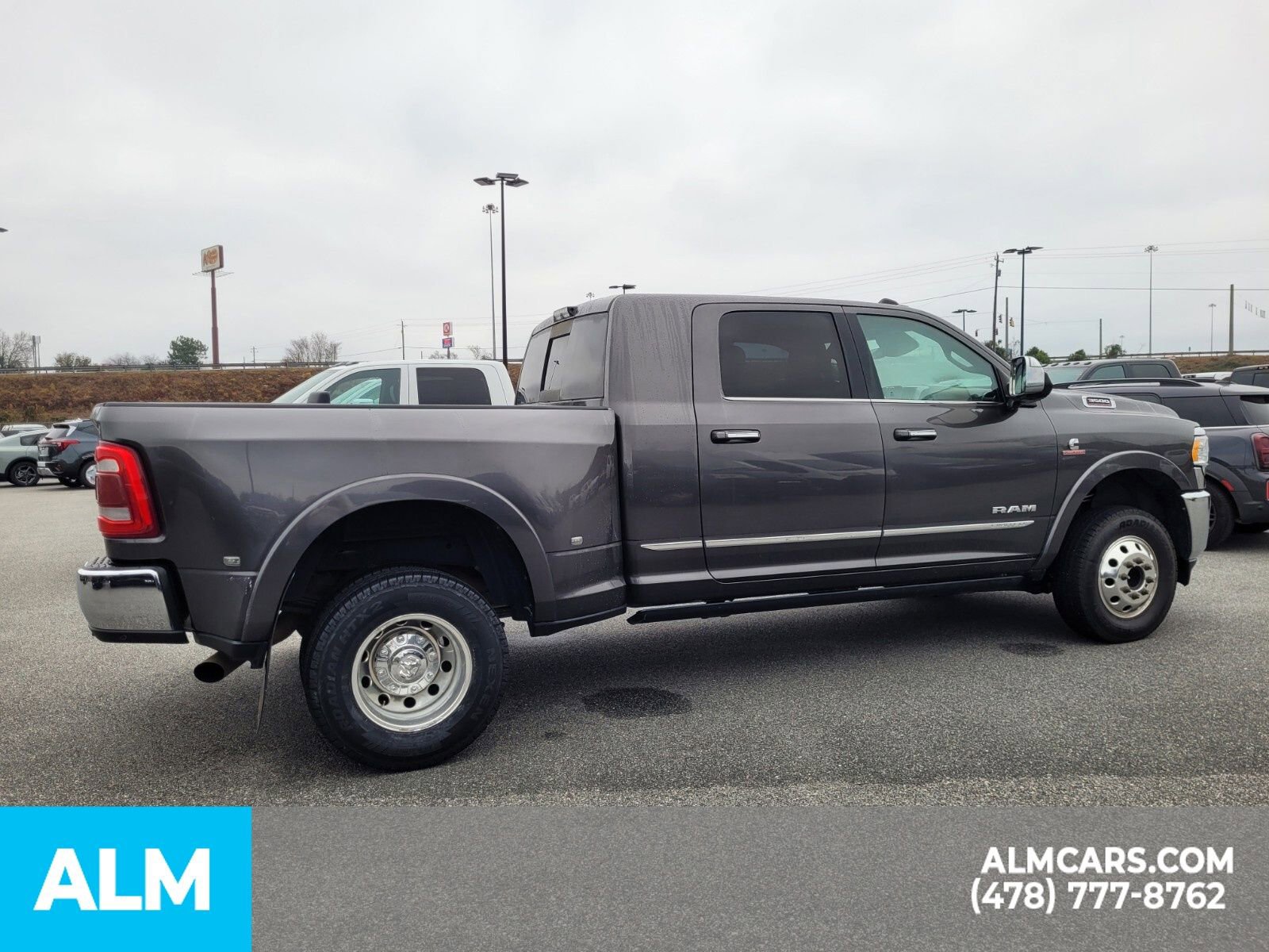 Used 2019 RAM 3500 Limited image 19