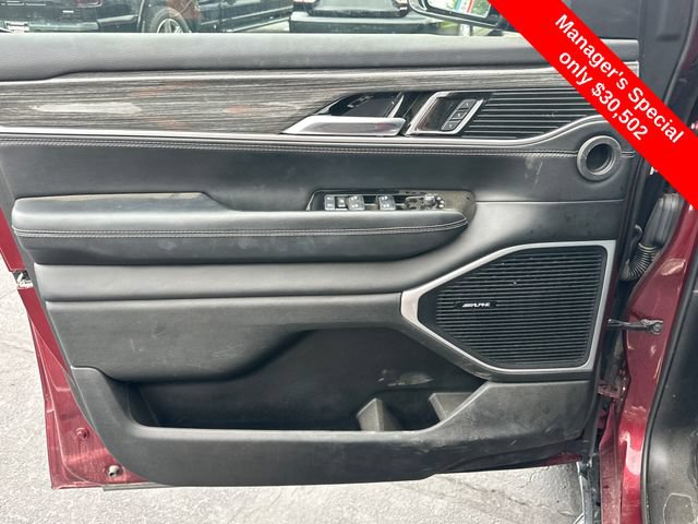 Used 2022 Jeep Wagoneer Series II w/ Premium Group I AWD/4WD image 12