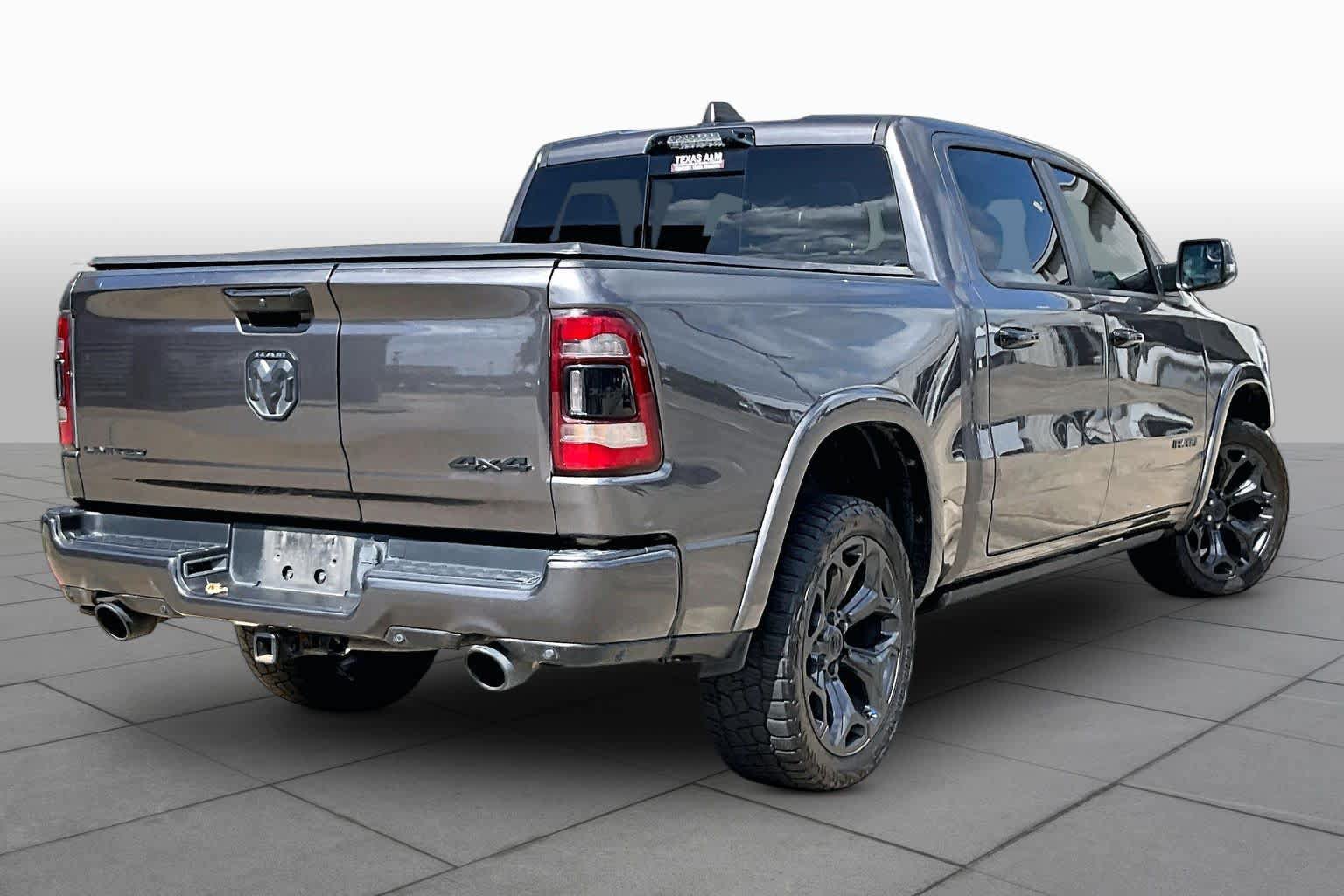 Used 2024 RAM 1500 Limited AWD/4WD image 12