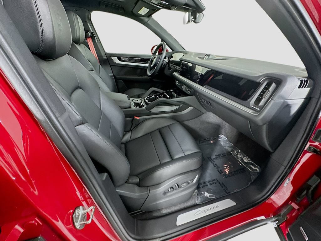 New 2026 Porsche Cayenne AWD/4WD image 30