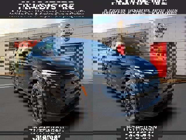 New 2026 Nissan Leaf Platinum+ w/ Cargo Package (Platinum+)