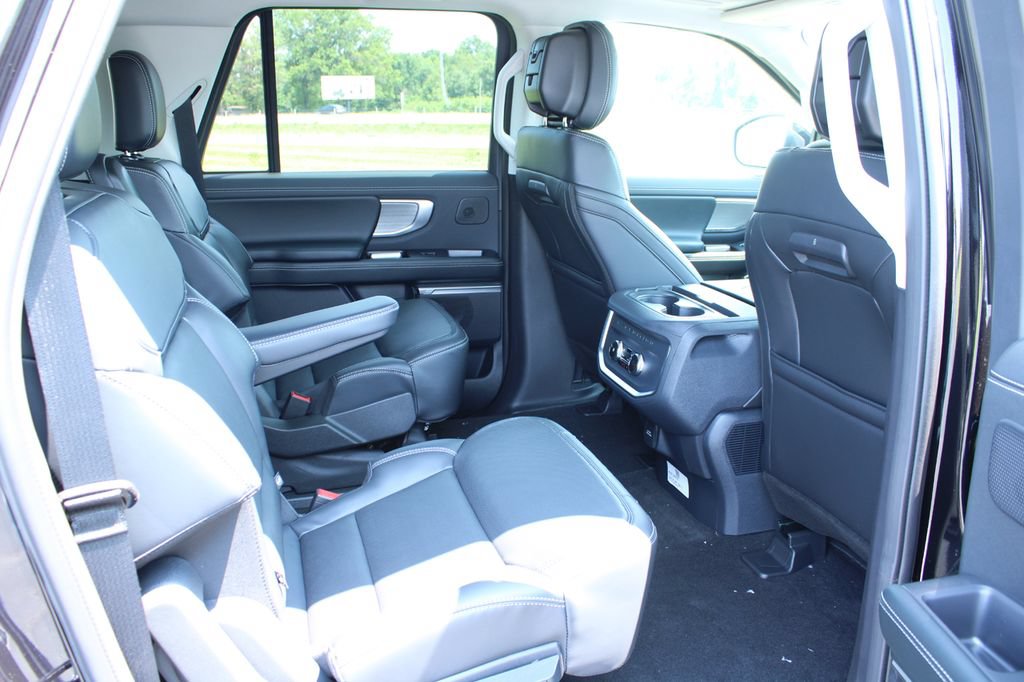 New 2027 Ford Expedition Max Platinum w/ Driver's Package AWD/4WD image 25