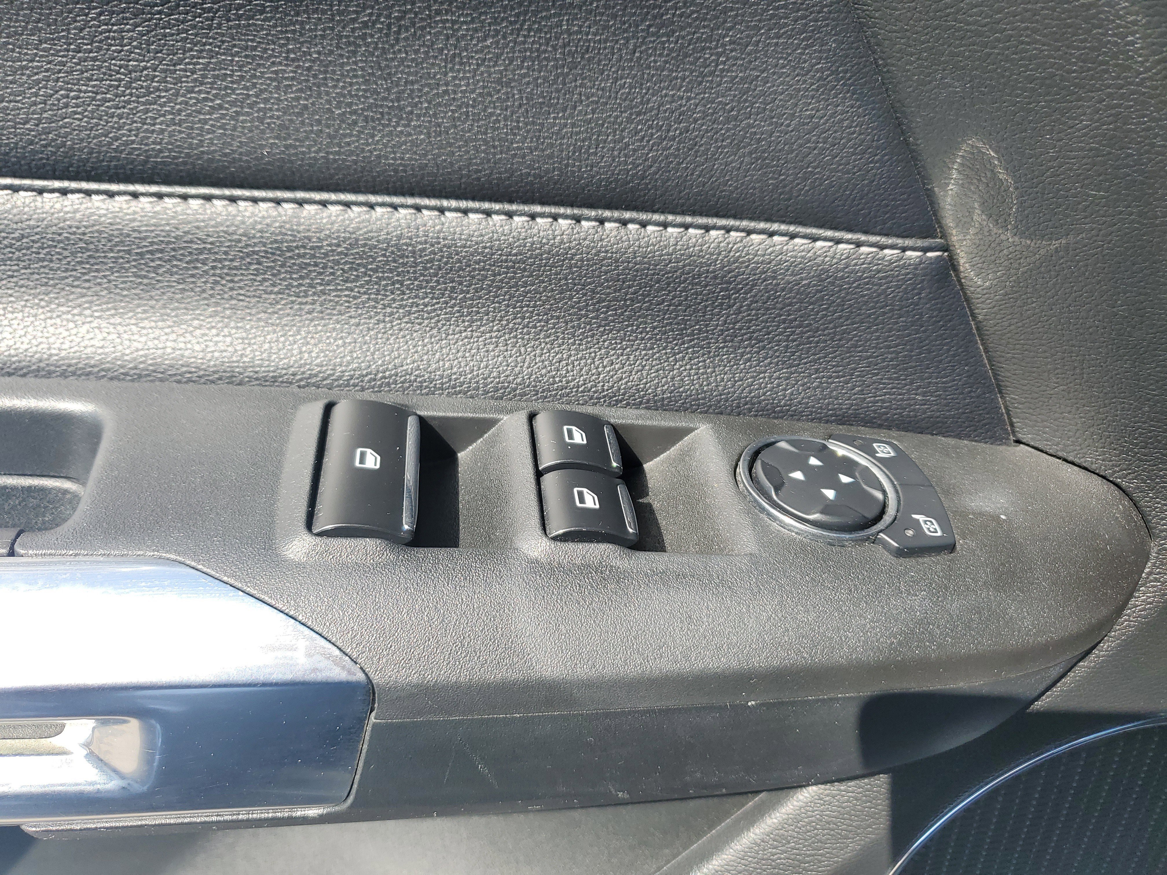 Used 2023 Ford Mustang Premium RWD image 21