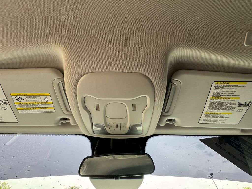Used 2020 Jeep Renegade Altitude FWD image 29