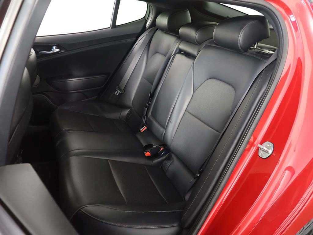 Used 2022 Kia Stinger GT-Line w/ Sun & Sound Package RWD image 33