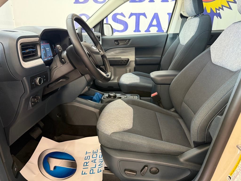 Used 2025 Ford Maverick XLT w/ XLT Luxury Package image 11