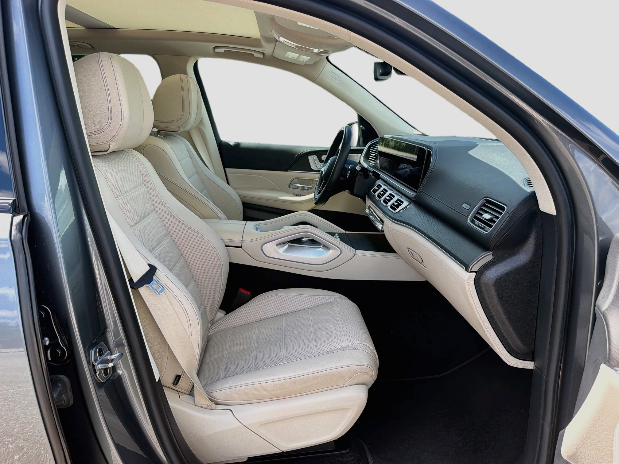 Used 2024 Mercedes-Benz GLE 450 4MATIC image 15