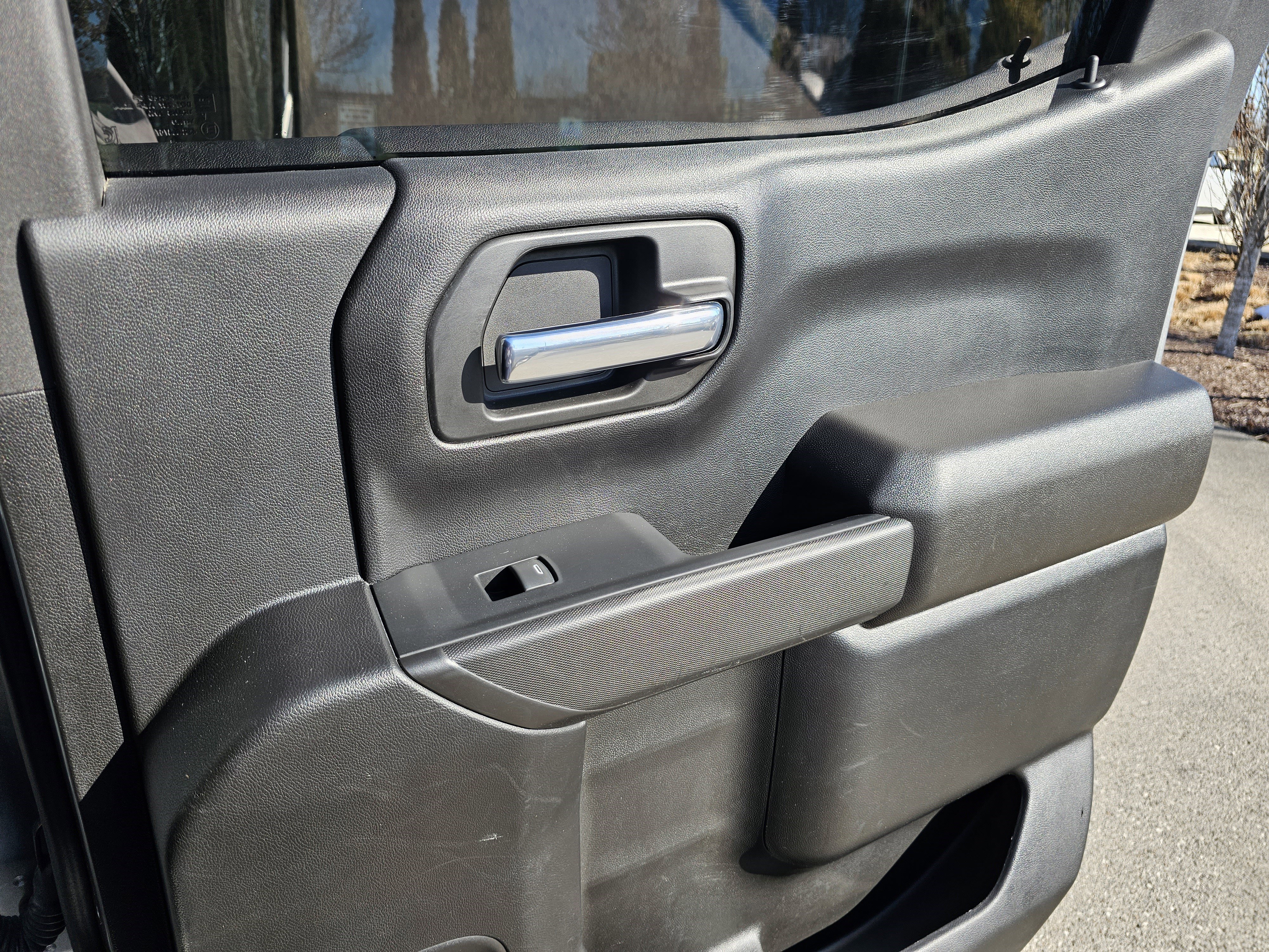 Used 2023 Chevrolet Silverado 1500 Custom image 31