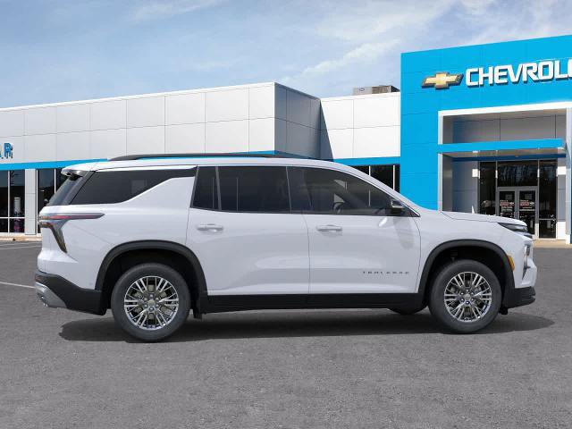 New 2026 Chevrolet Traverse LT w/ Driver Confidence Package AWD/4WD image 5