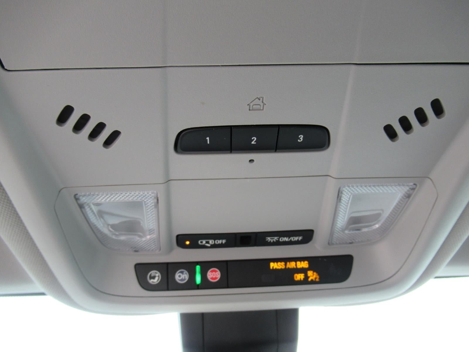 Used 2024 GMC Terrain SLT w/ Infotainment Package II FWD image 29