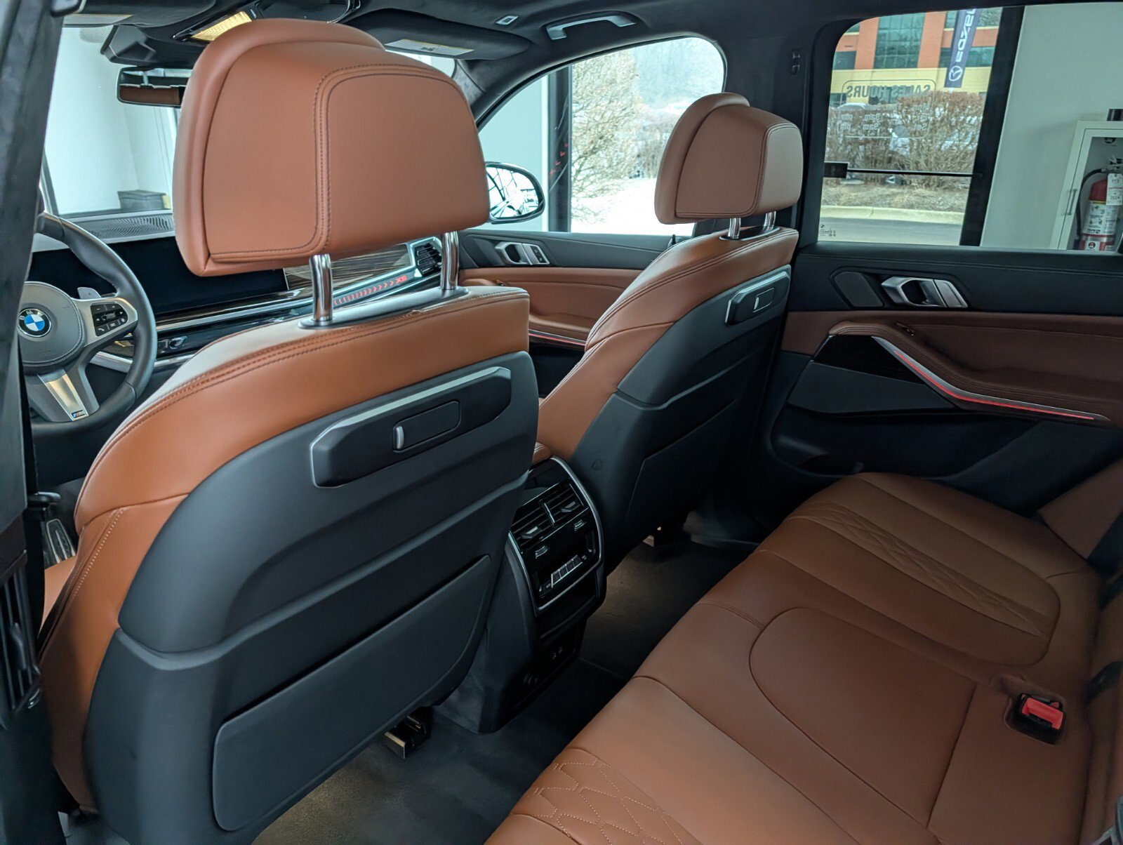 Used 2026 BMW X5 xDrive40i w/ M Sport Package image 14