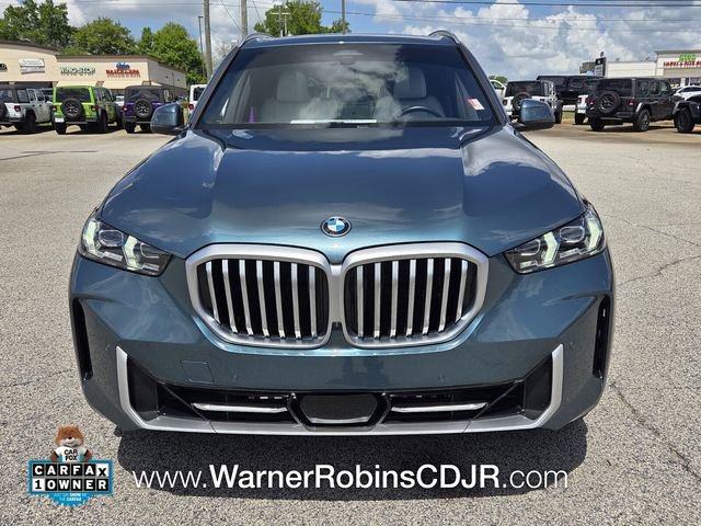 Used 2025 BMW X5 sDrive40i w/ Premium Package image 2