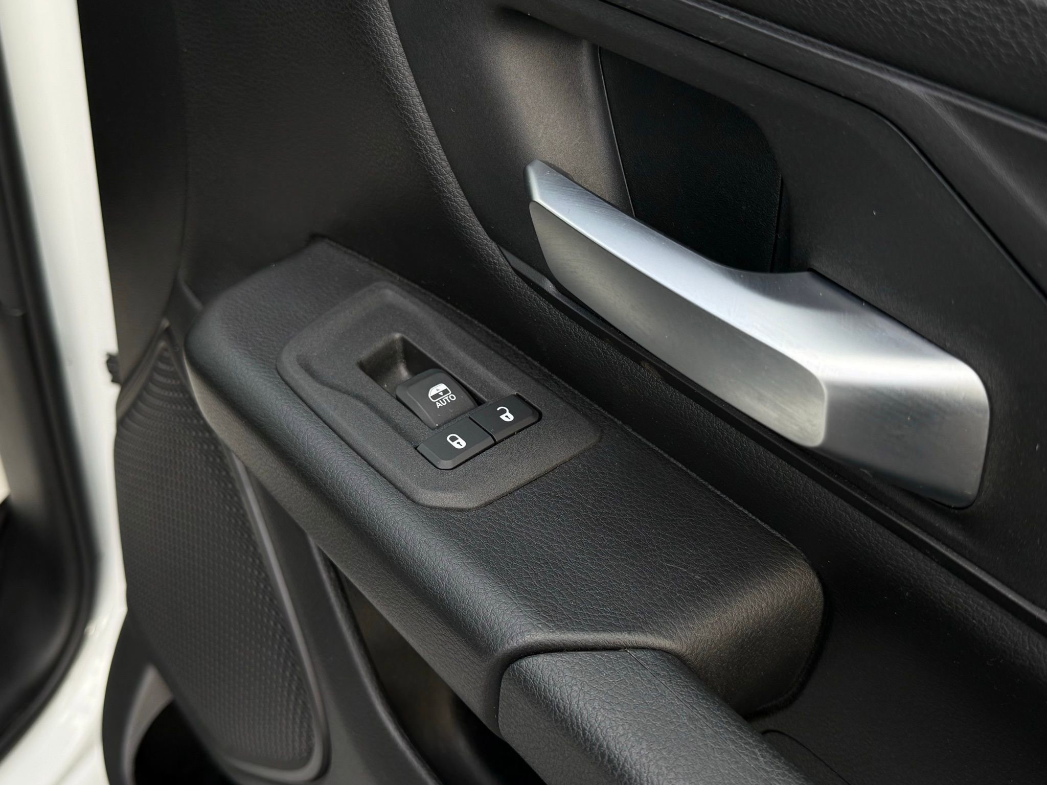 Used 2025 RAM 1500 Tradesman image 11