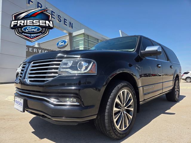 Used 2017 Lincoln Navigator L Select AWD/4WD image 1