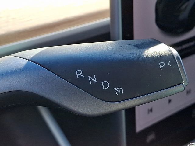 Used 2019 Tesla Model 3 Long Range image 19