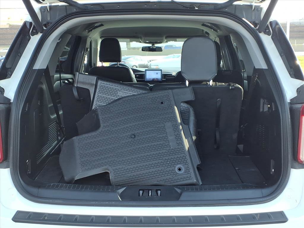 Used 2022 Ford Explorer XLT w/ Equipment Group 202A image 30