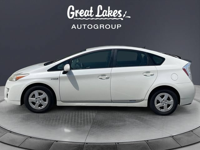 Used 2011 Toyota Prius Three FWD image 2