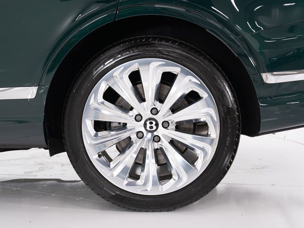 Certified 2025 Bentley Bentayga Extended Wheelbase image 45