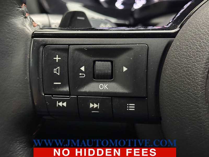 Used 2023 Nissan Pathfinder Rock Creek AWD/4WD image 39