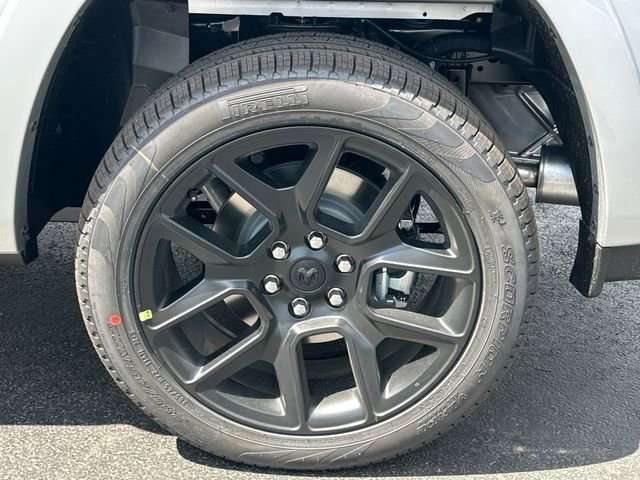 New 2026 RAM 1500 Laramie AWD/4WD image 26