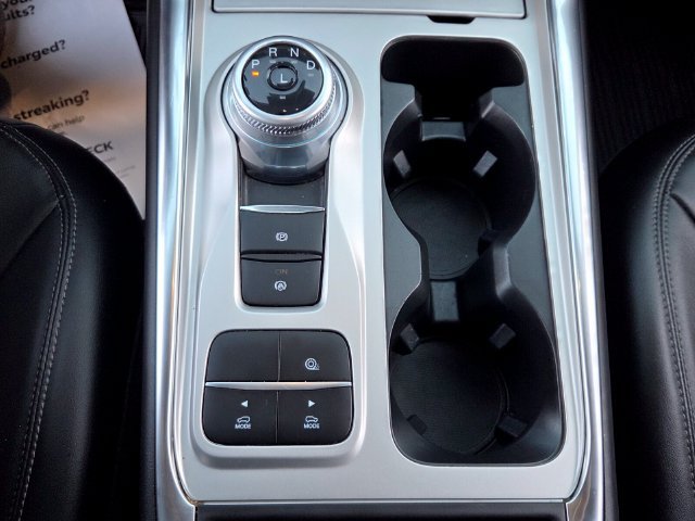 Used 2023 Ford Explorer XLT w/ Equipment Group 202A RWD image 20