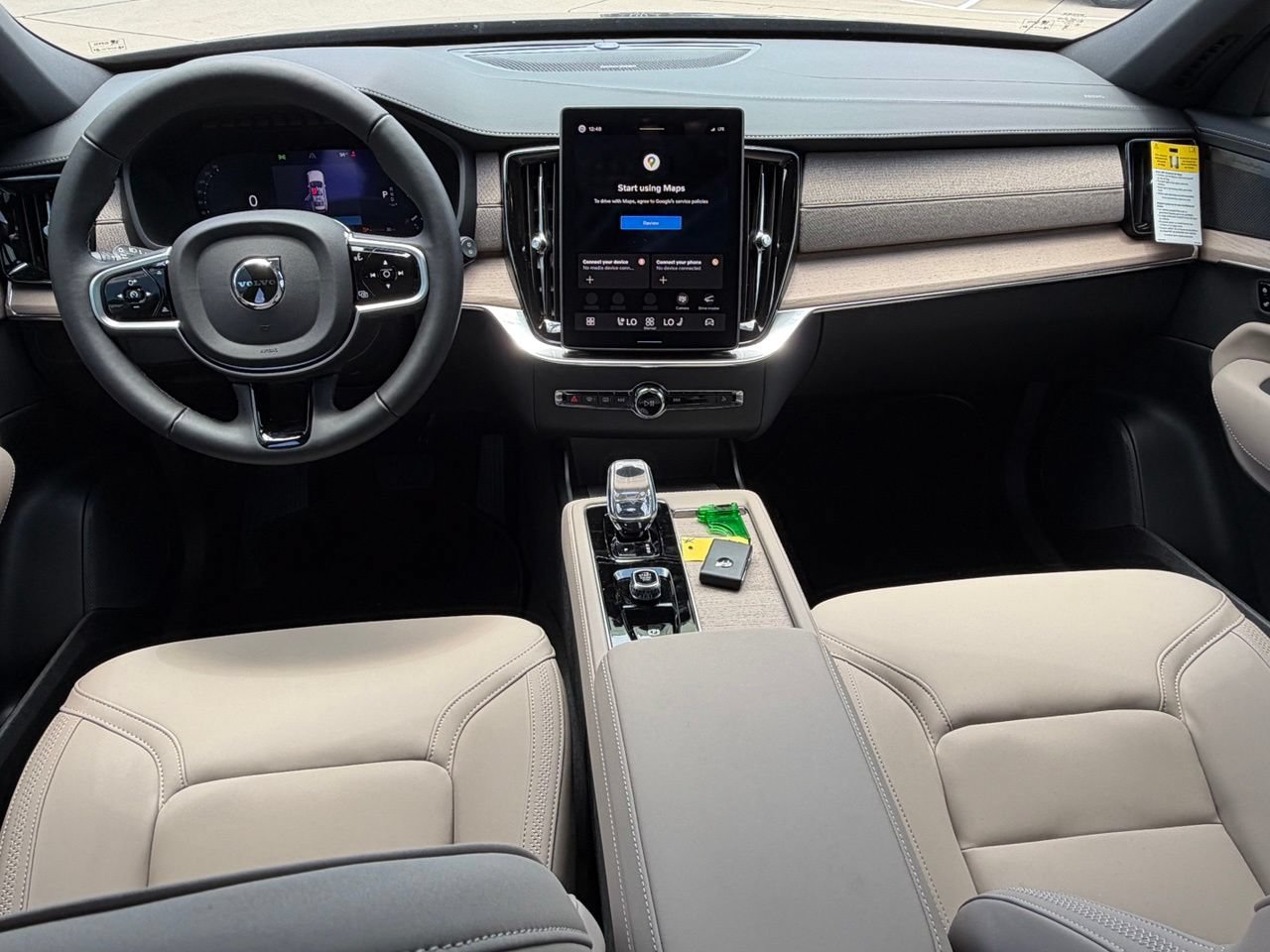 New 2026 Volvo XC90 B5 Plus w/ Protection Package Premier AWD/4WD image 10