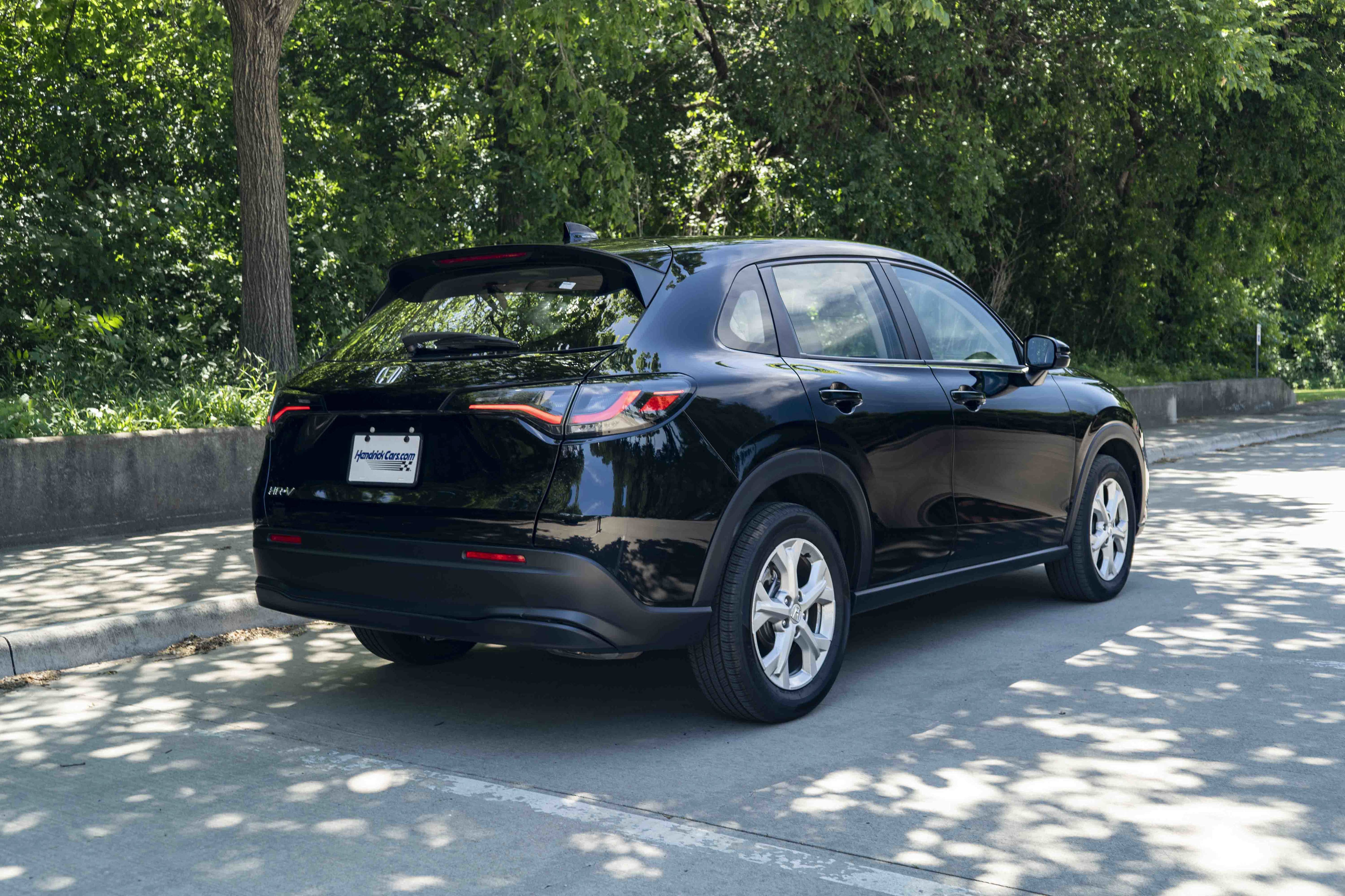 Certified 2025 Honda HR-V LX image 9