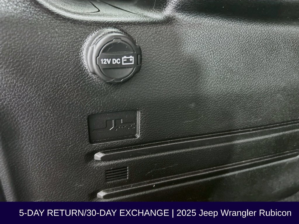 Used 2025 Jeep Wrangler Unlimited Rubicon w/ Safety Group AWD/4WD image 42