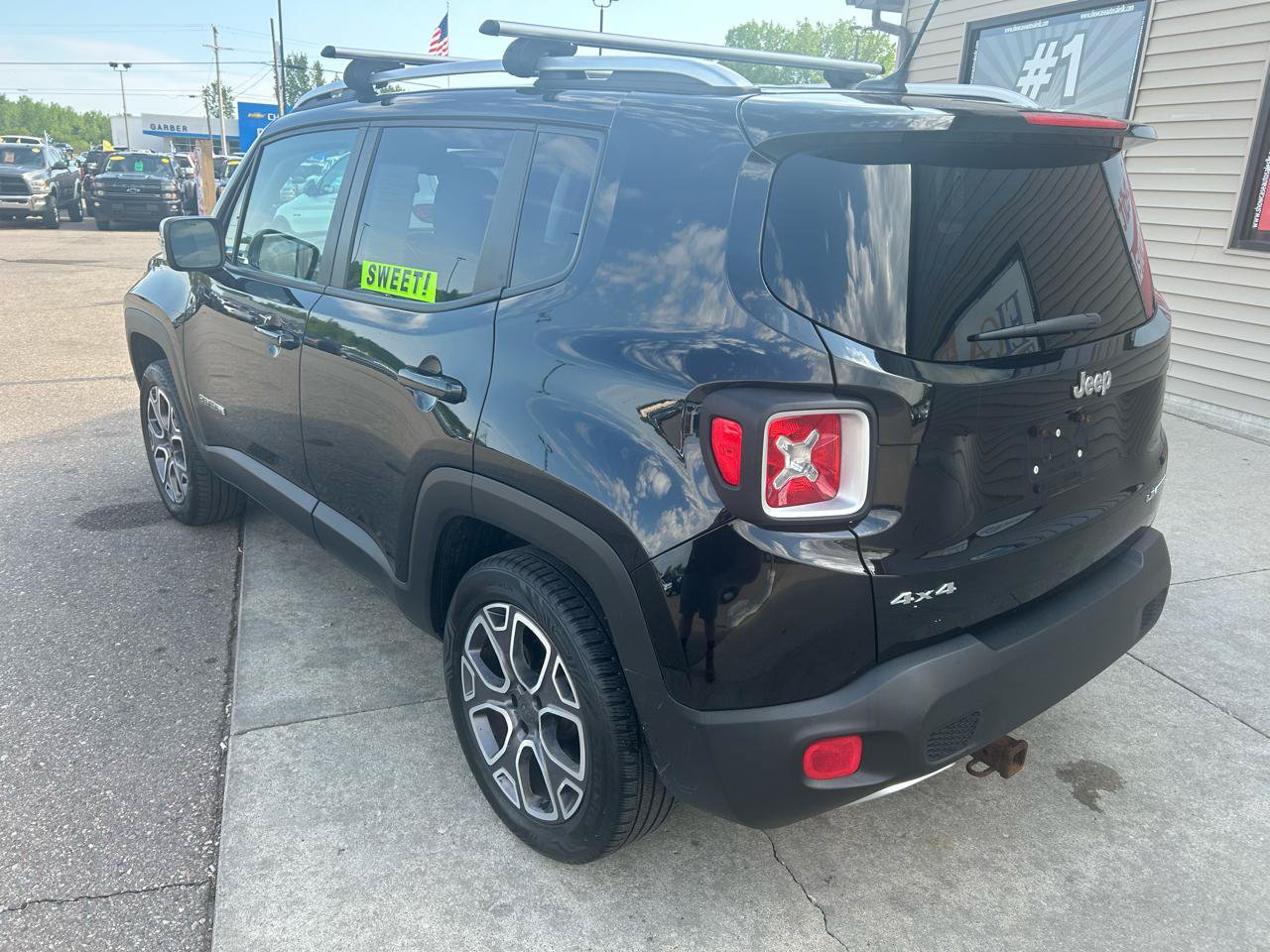 Used 2015 Jeep Renegade Limited AWD/4WD image 7