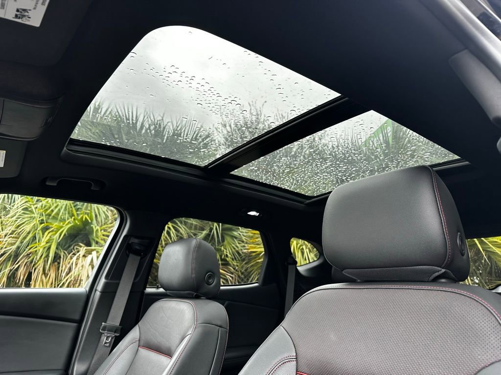 Used 2021 Chevrolet Blazer RS image 26