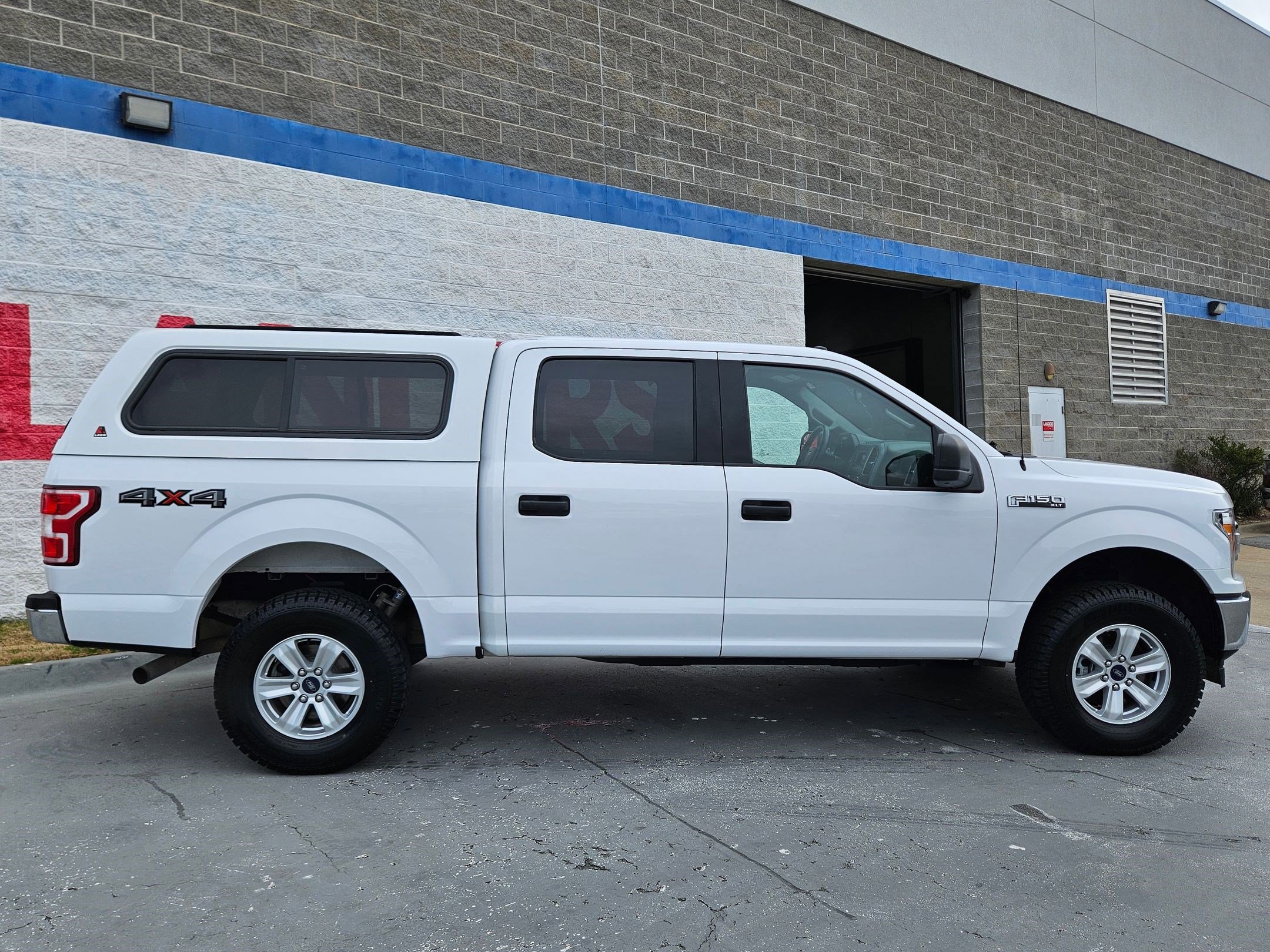 Used 2018 Ford F150 XLT image 8