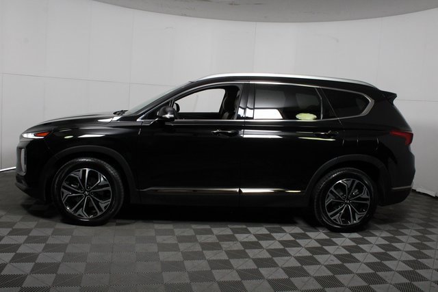 Used 2019 Hyundai Santa Fe Limited w/ Cargo Package image 4