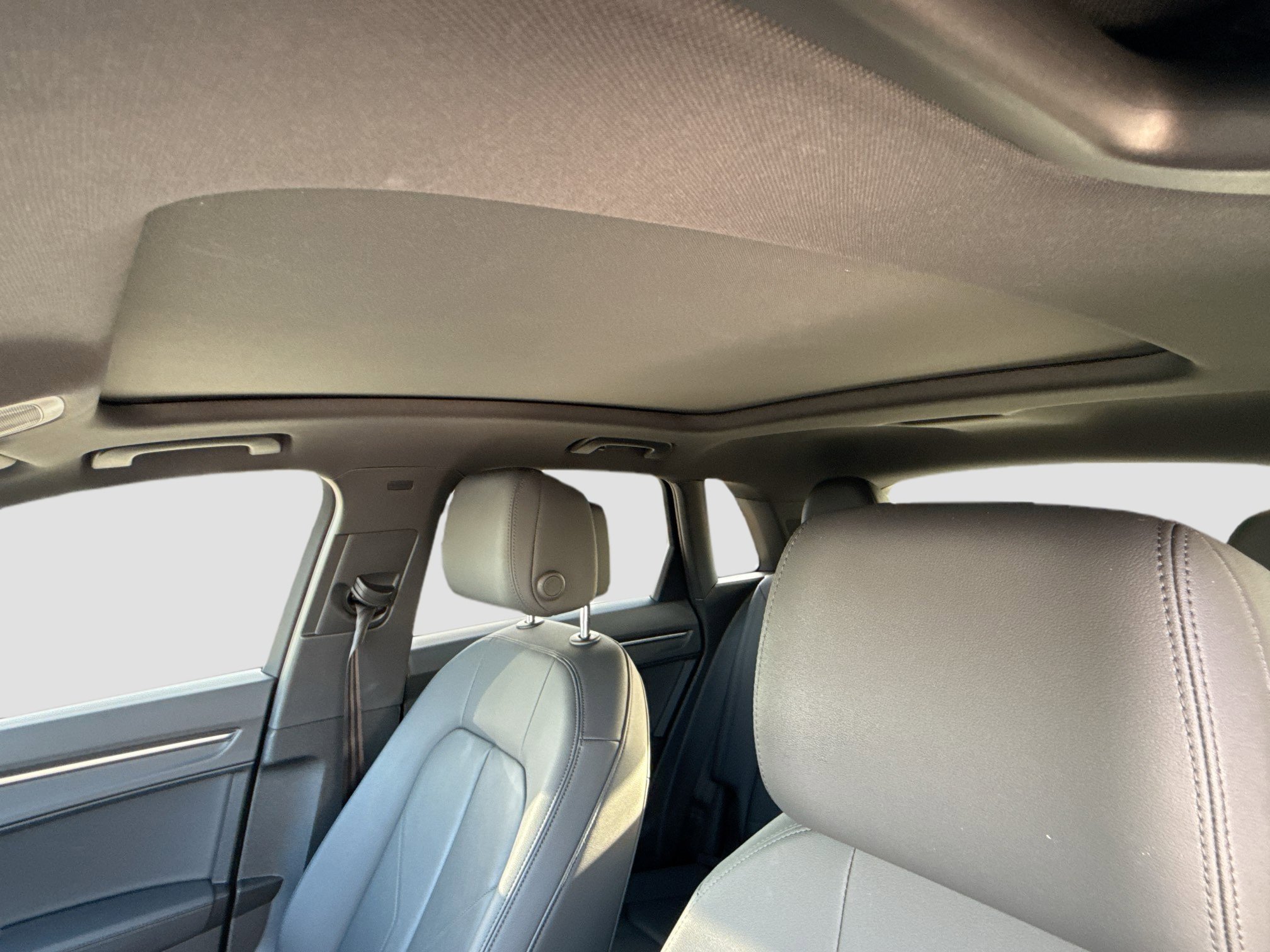 Used 2025 Audi Q3 2.0T Premium image 26