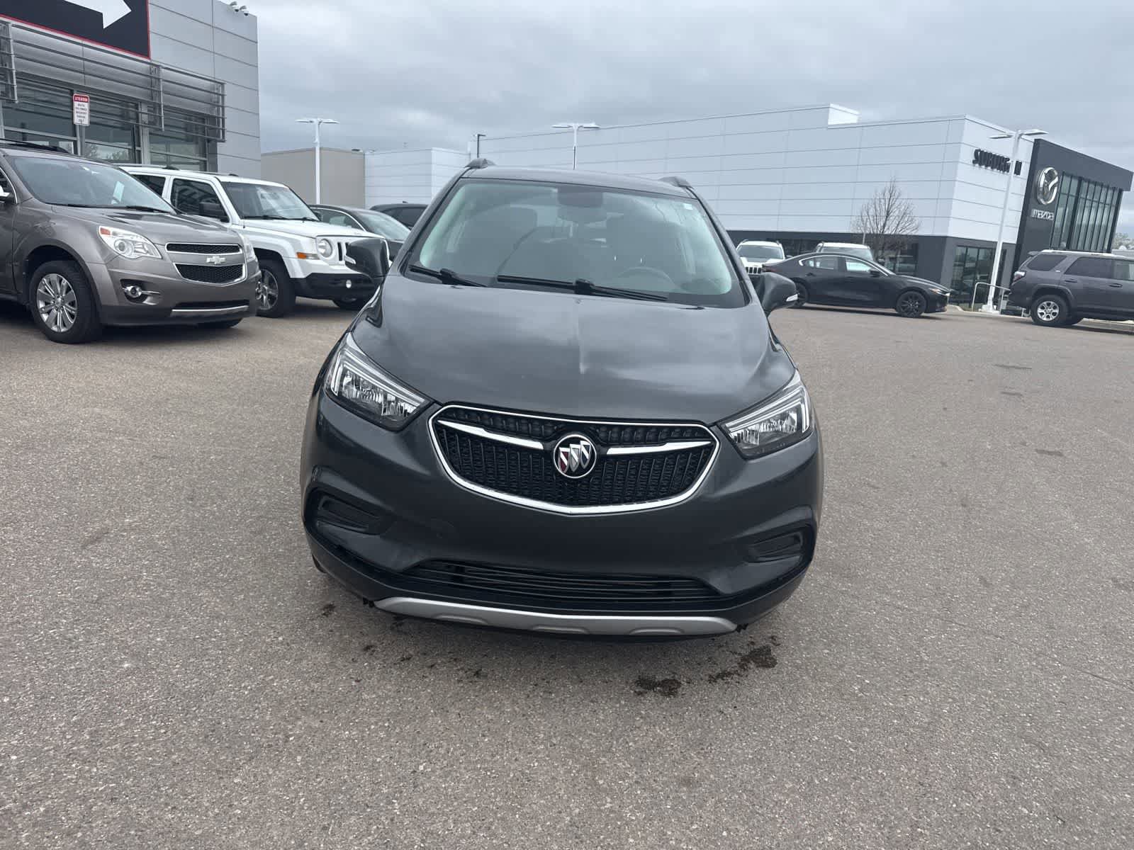 Used 2017 Buick Encore Preferred FWD image 2