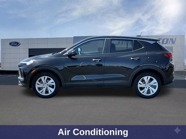 Used 2024 Buick Encore GX Preferred w/ Comfort Package image 9