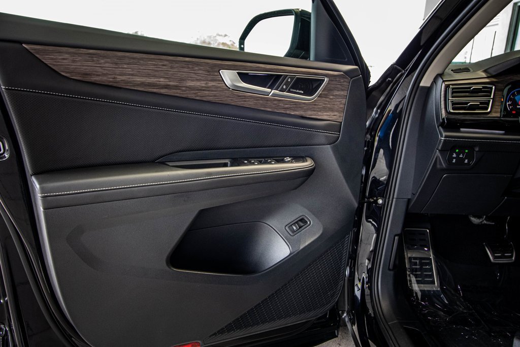 New 2026 Volkswagen Atlas SEL Premium R-Line image 26