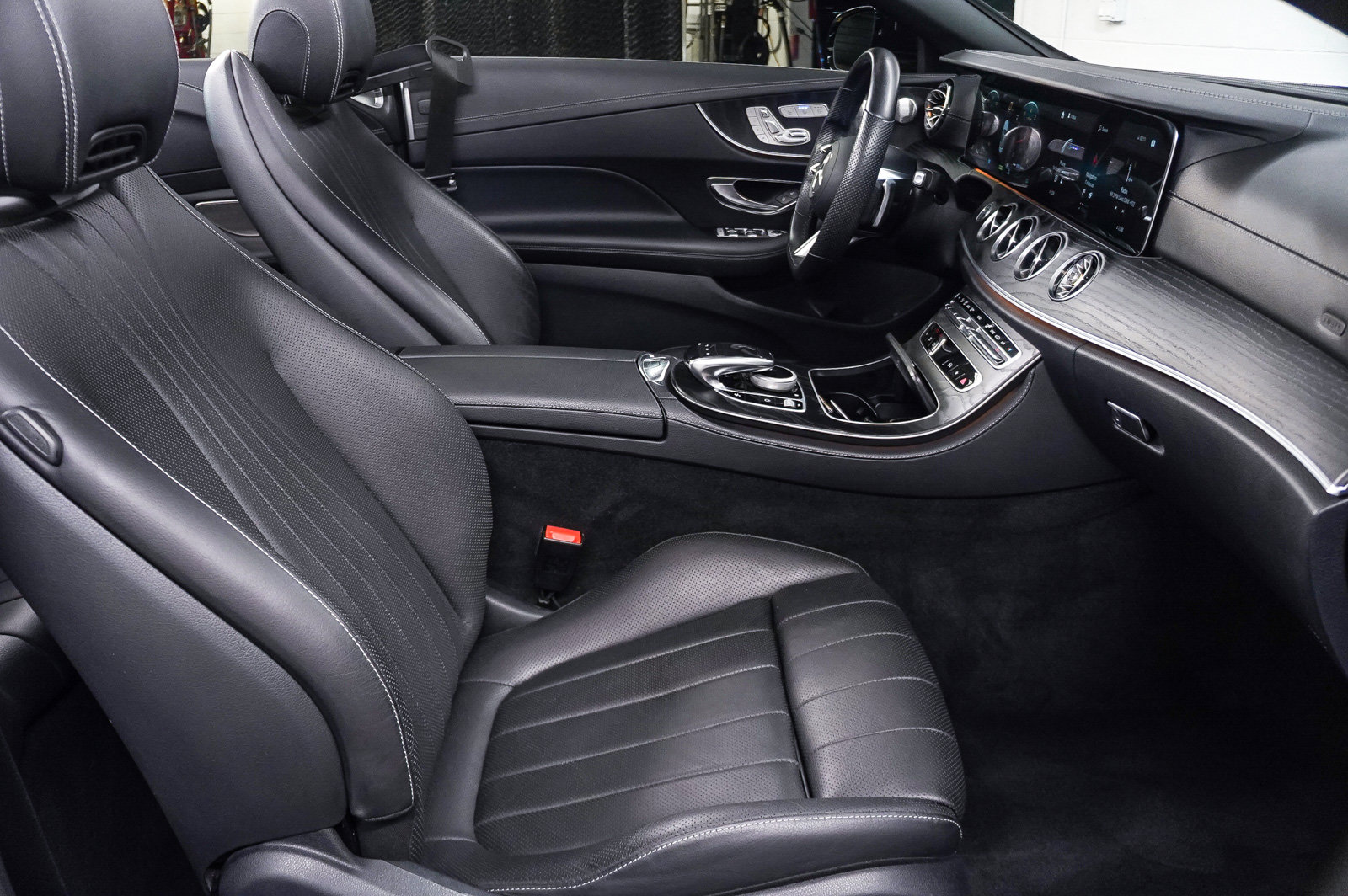 Used 2021 Mercedes-Benz E 450 Cabriolet image 24