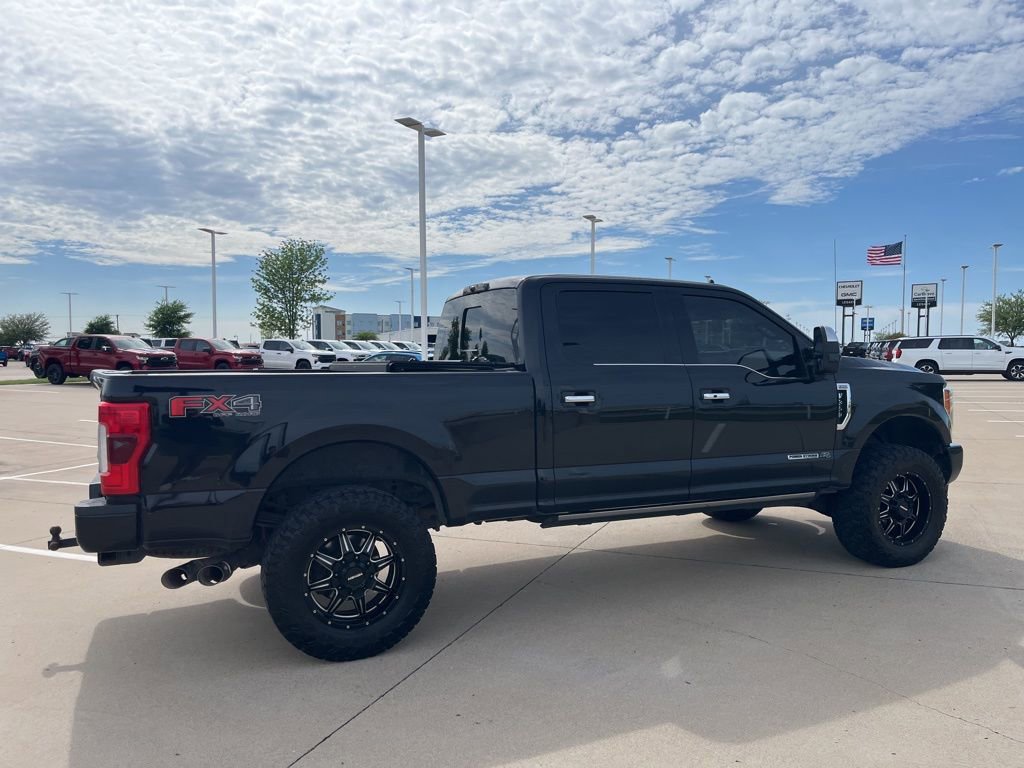 Used 2019 Ford F350 Platinum w/ Platinum Ultimate Package image 5